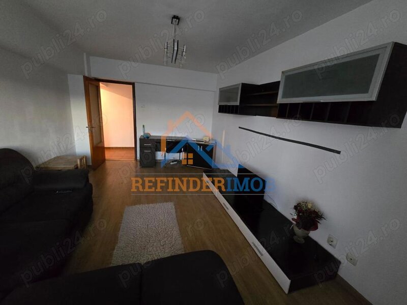 Trei camere, inchiriere apartament