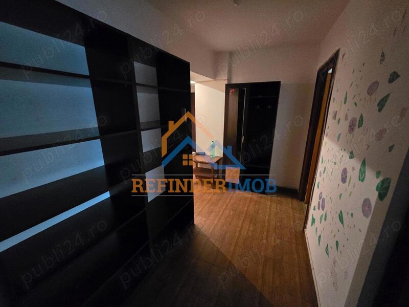 Trei camere, inchiriere apartament